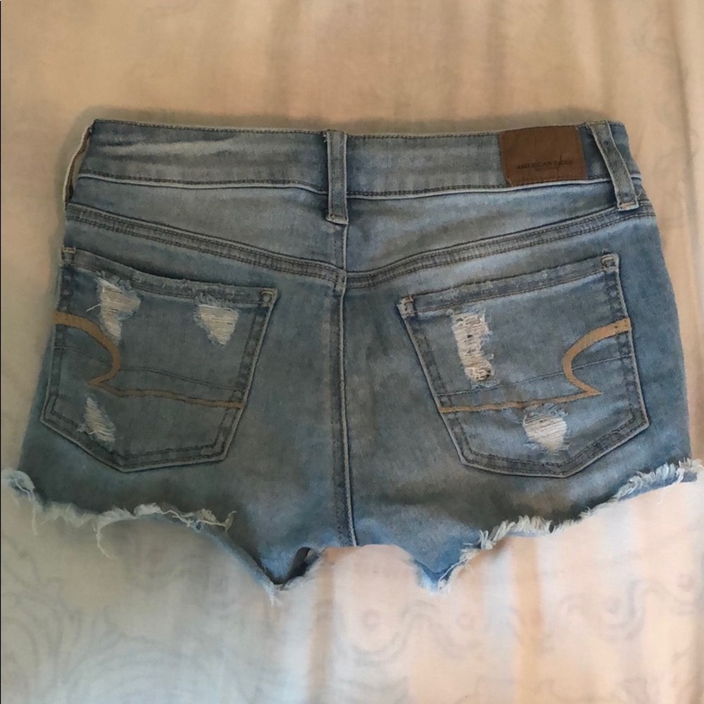 American Eagle Light Wash Denim Shorts - Picture 2 of 2